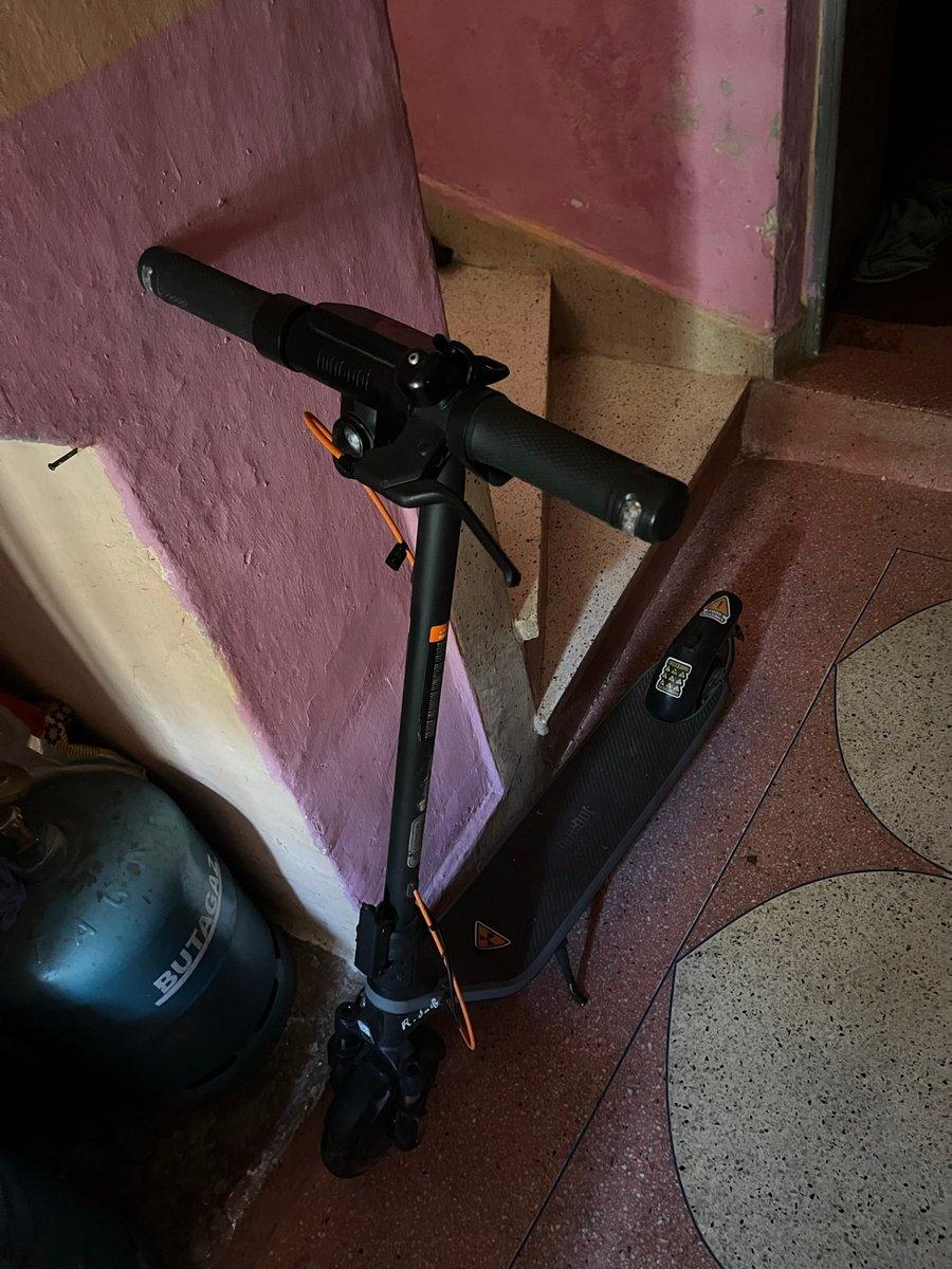 Ninebot e2 plus khasrla motor mazala n9ia 25 vitess 25 autonomie bcharjora