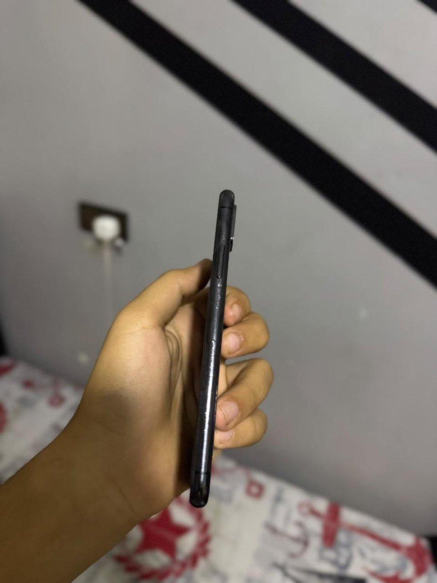 iphone Xs i, 2/3